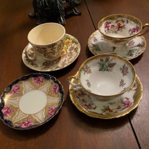 Antique Tea Cups and Saucers for Rent